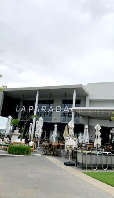 Oasis * Midrand