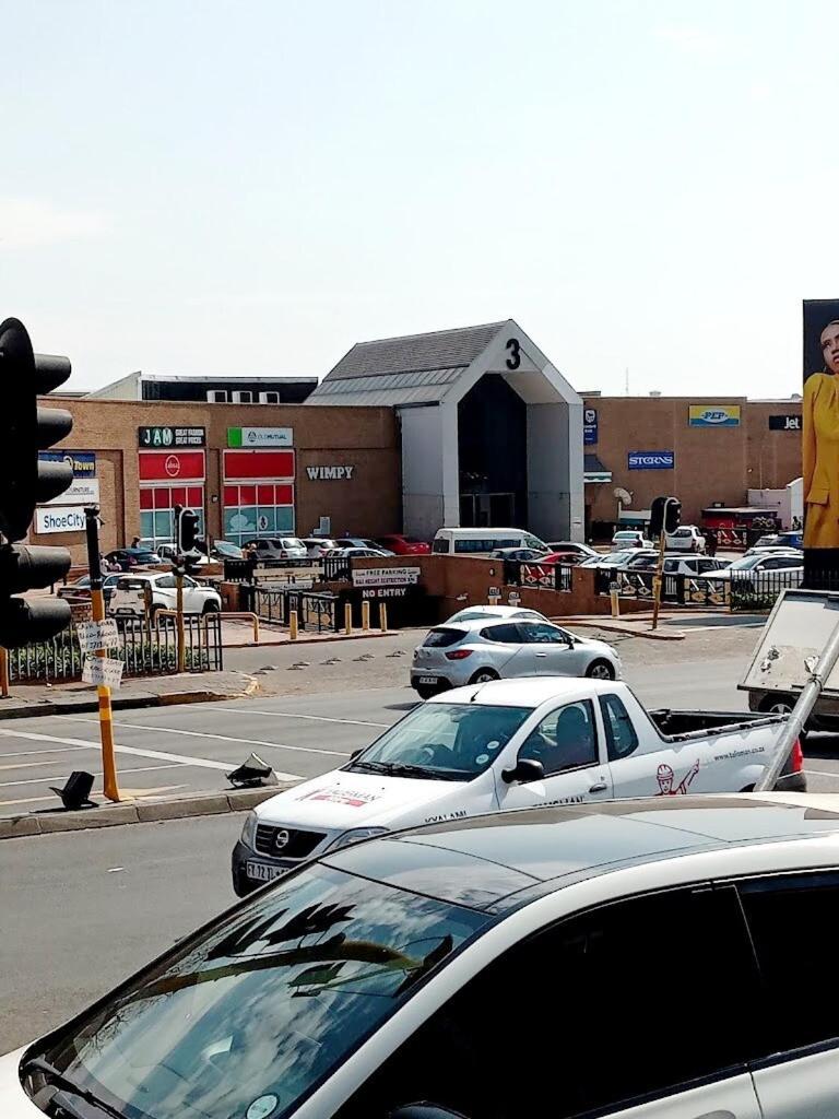 Oasis * Midrand